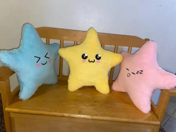 Kawaii Face Star Pillows 2pcs